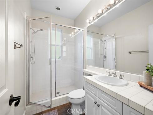 6  Pomegranate  , Ladera Ranch, CA