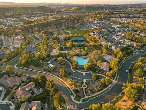 6  Pomegranate  , Ladera Ranch, CA