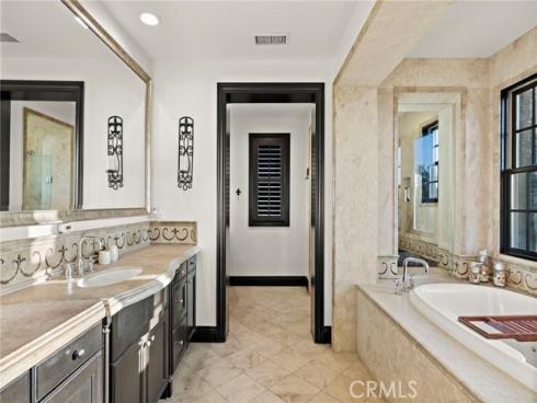 2  Galaxy Isle  , Ladera Ranch, CA