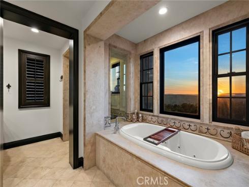 2  Galaxy Isle  , Ladera Ranch, CA