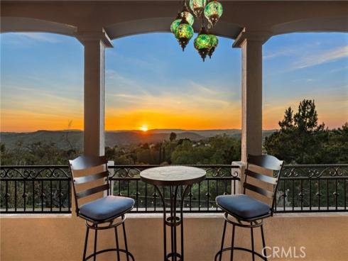 2  Galaxy Isle  , Ladera Ranch, CA