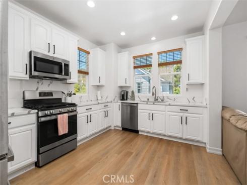 10 Thorp , Ladera Ranch, CA