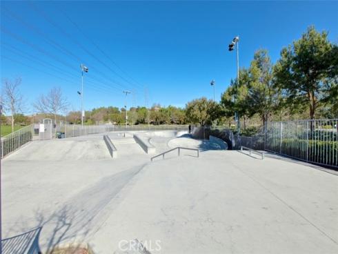 10 Thorp , Ladera Ranch, CA