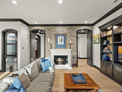 2  Galaxy Isle  , Ladera Ranch, CA