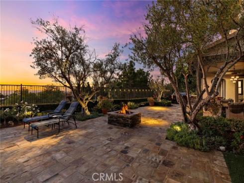 2  Galaxy Isle  , Ladera Ranch, CA