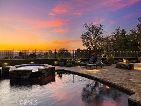 2  Galaxy Isle  , Ladera Ranch, CA