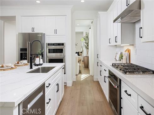 3  Tudor  , Ladera Ranch, CA
