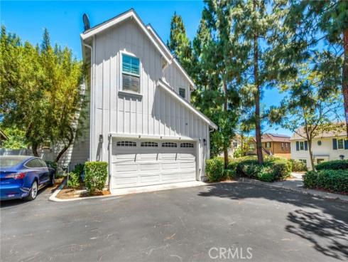 24 Thorp Spring , Ladera Ranch, CA