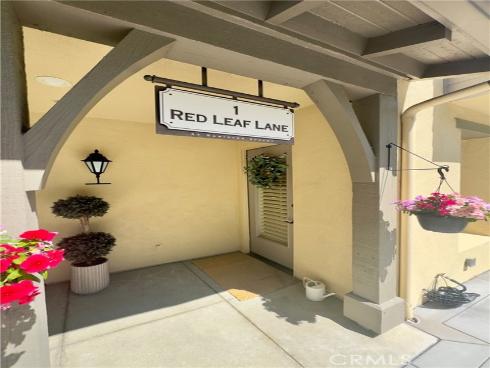 1 Red Leaf Lane