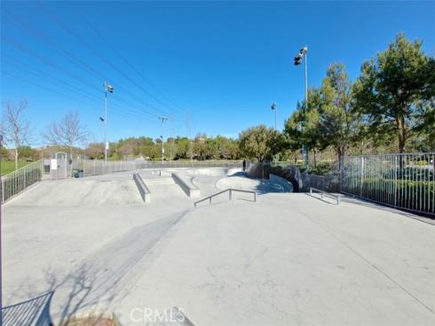1 Red Leaf Lane , Ladera Ranch, CA