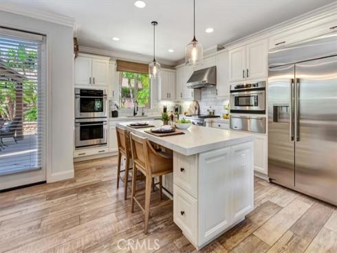 15 Julia Street, Ladera Ranch, CA