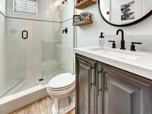 15 Julia Street, Ladera Ranch, CA
