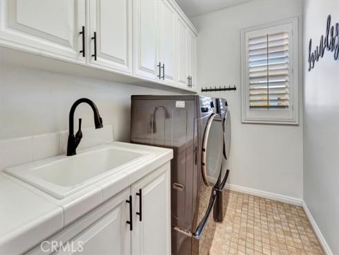 15 Julia Street, Ladera Ranch, CA