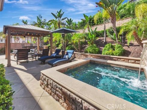 15 Julia Street, Ladera Ranch, CA