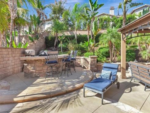 15 Julia Street, Ladera Ranch, CA