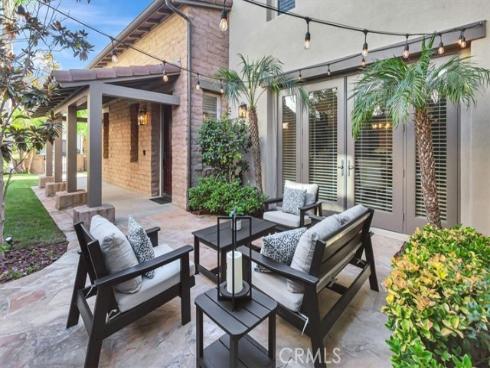 15 Julia Street, Ladera Ranch, CA