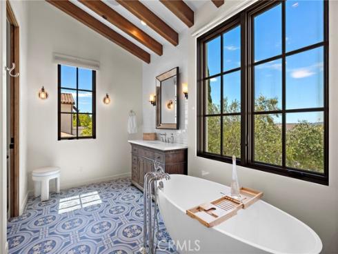 7 Fox Hole Road, Ladera Ranch, CA