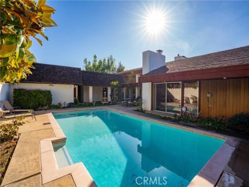 481 Dartmoor Street, Laguna Beach, CA