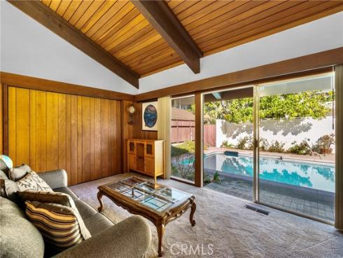 481 Dartmoor Street, Laguna Beach, CA