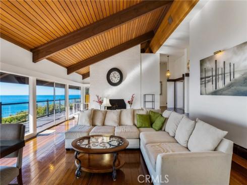 481 Dartmoor Street, Laguna Beach, CA