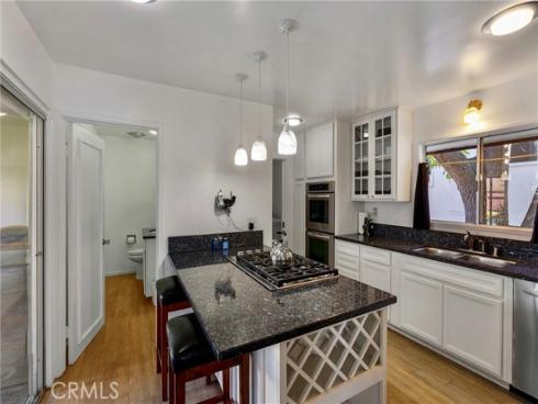 481 Dartmoor Street, Laguna Beach, CA