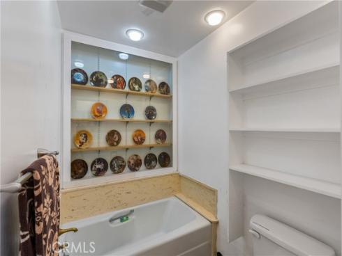 481 Dartmoor Street, Laguna Beach, CA