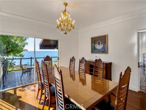 481 Dartmoor Street, Laguna Beach, CA