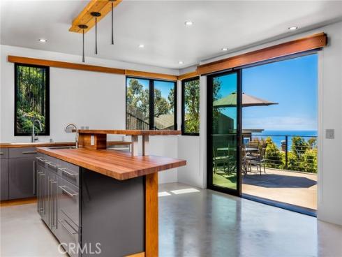 22315  3rd   Avenue, Laguna Beach, CA