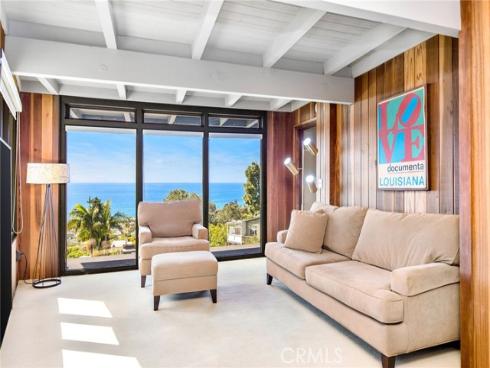 22315  3rd   Avenue, Laguna Beach, CA
