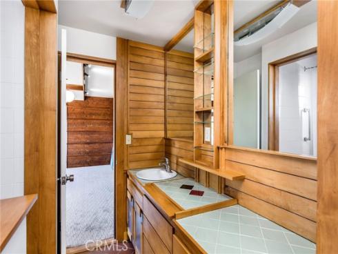 22315  3rd   Avenue, Laguna Beach, CA