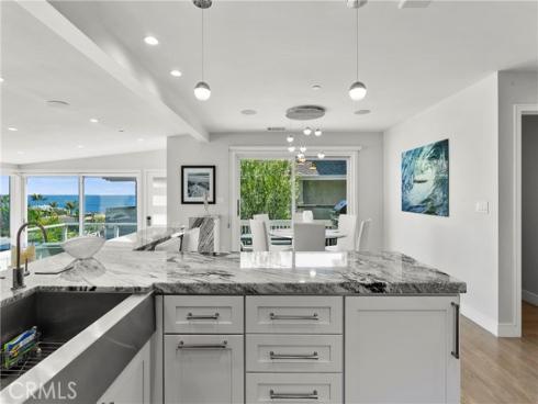 166 Fairview Street, Laguna Beach, CA