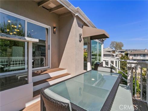 166 Fairview Street, Laguna Beach, CA