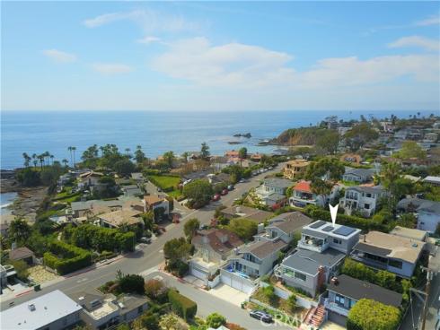 166 Fairview Street, Laguna Beach, CA
