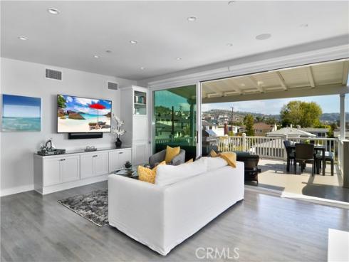 166 Fairview Street, Laguna Beach, CA
