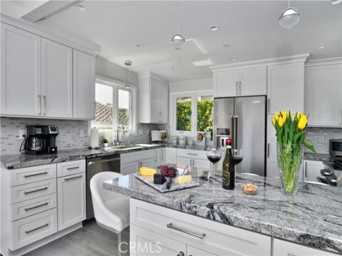 166 Fairview Street, Laguna Beach, CA