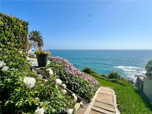 31678 Seacove Drive, Laguna Beach, CA