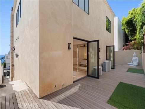 163 Nyes Place, Laguna Beach, CA