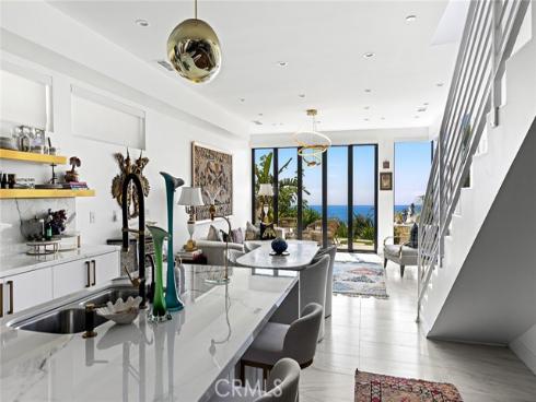 895 Quivera Street, Laguna Beach, CA