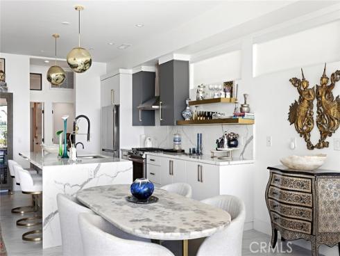 895 Quivera Street, Laguna Beach, CA