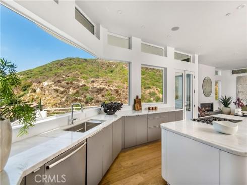 547 Temple Hills Drive, Laguna Beach, CA