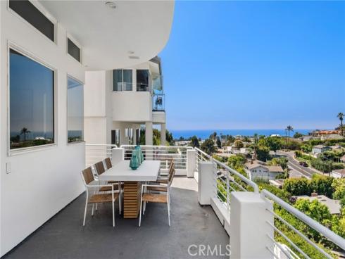 547 Temple Hills Drive, Laguna Beach, CA