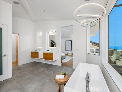 547 Temple Hills Drive, Laguna Beach, CA