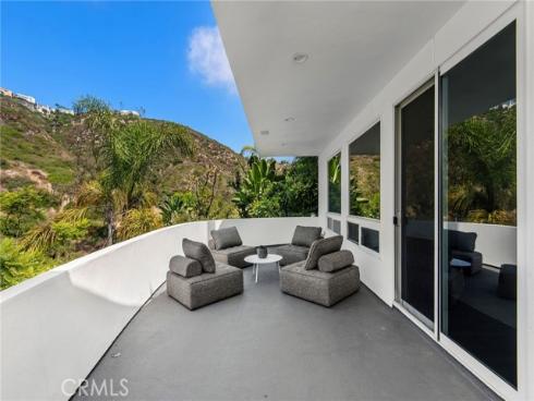 547 Temple Hills Drive, Laguna Beach, CA
