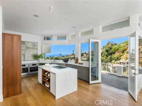 547 Temple Hills Drive, Laguna Beach, CA