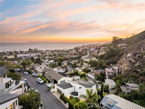 547 Temple Hills Drive, Laguna Beach, CA