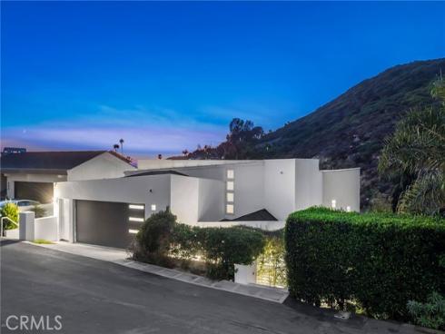 547 Temple Hills Drive, Laguna Beach, CA