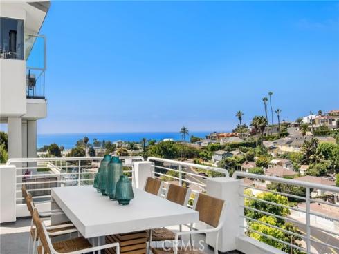 547 Temple Hills Drive, Laguna Beach, CA