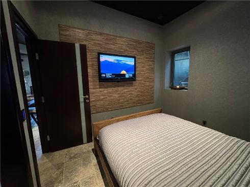 1083 Tia Juana Street, Laguna Beach, CA