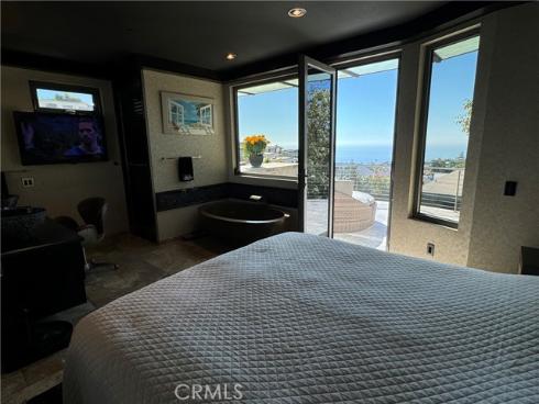 1083 Tia Juana Street, Laguna Beach, CA