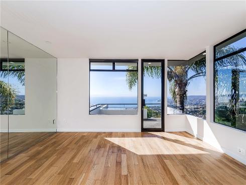 1195 La Mirada Street, Laguna Beach, CA